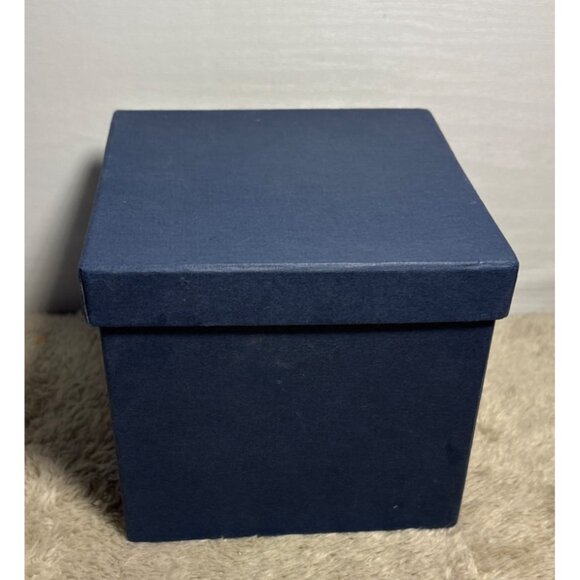 Handcrafted Glass Friendship Ball Ornament White & Gold Speckled Gift Box - Picture 7 of 7